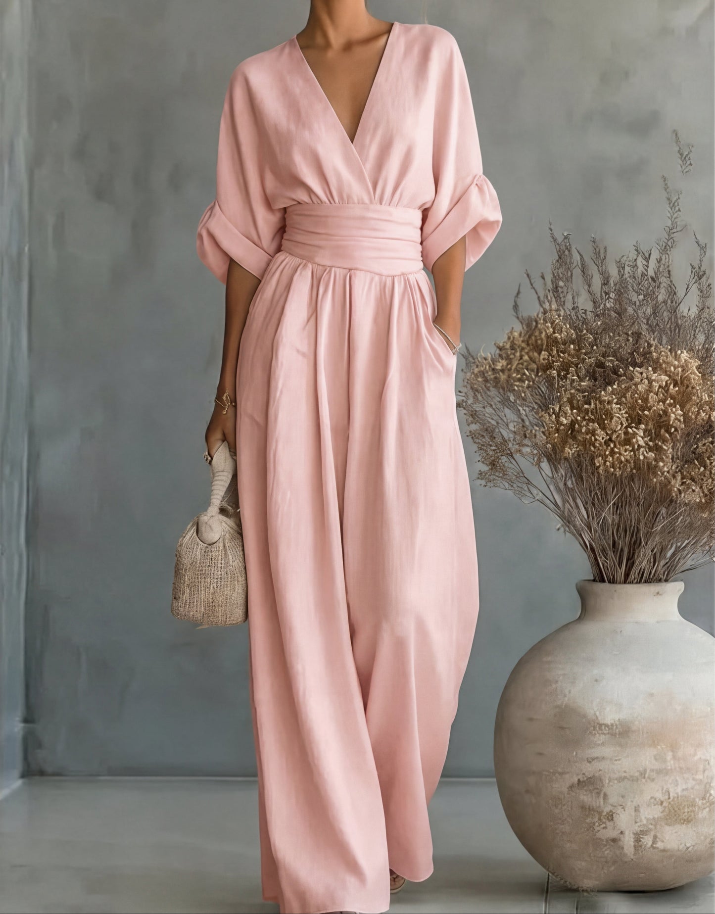 Nerea - Mono elegante de escote de pico y pernera amplia