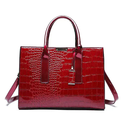 ERIS - Bolso gran capacidad efecto croco en charol - Rojo - CARMEN VELVET