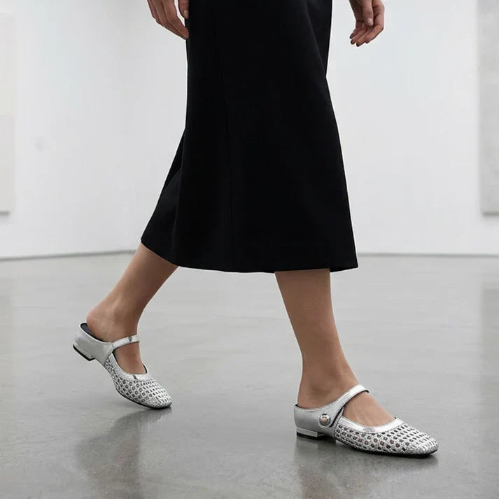 Lucía - Mules de tejido de textura trenzada con punta cuadrada y cierre Mary Jane