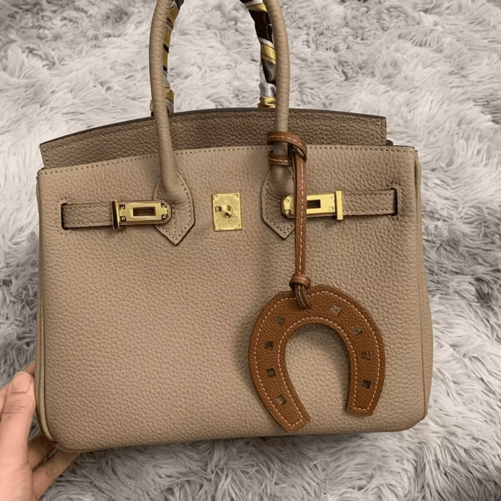 Ona - Colgante para bolso con herradura | CARMEN VELVET
