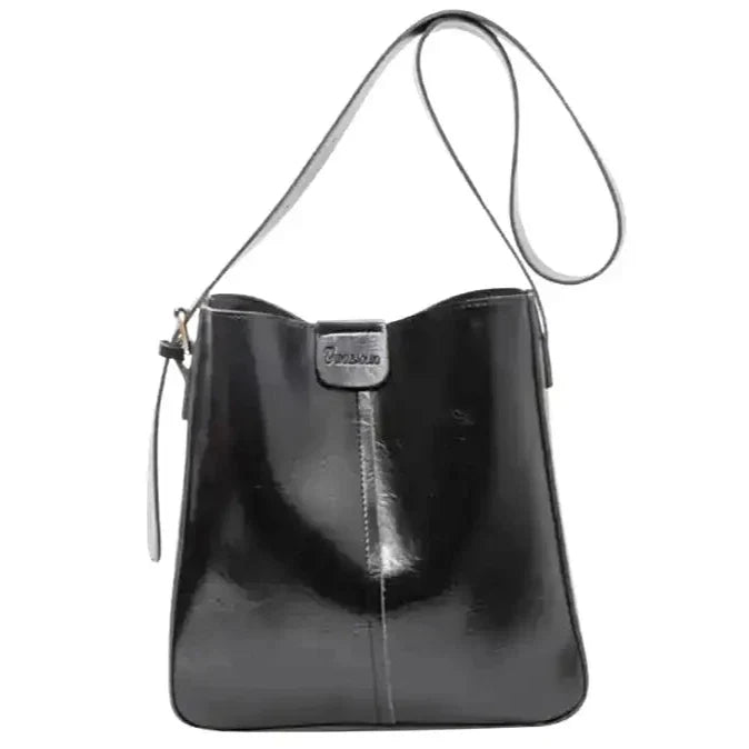 GIULIA - Bolso Tote en cuero estructurado - Negro - CARMEN VELVET