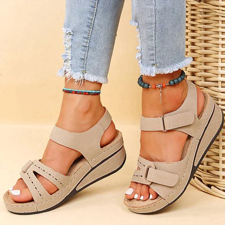 Noa - Sandalias de confort ergonómico con cuña y pisada confortable