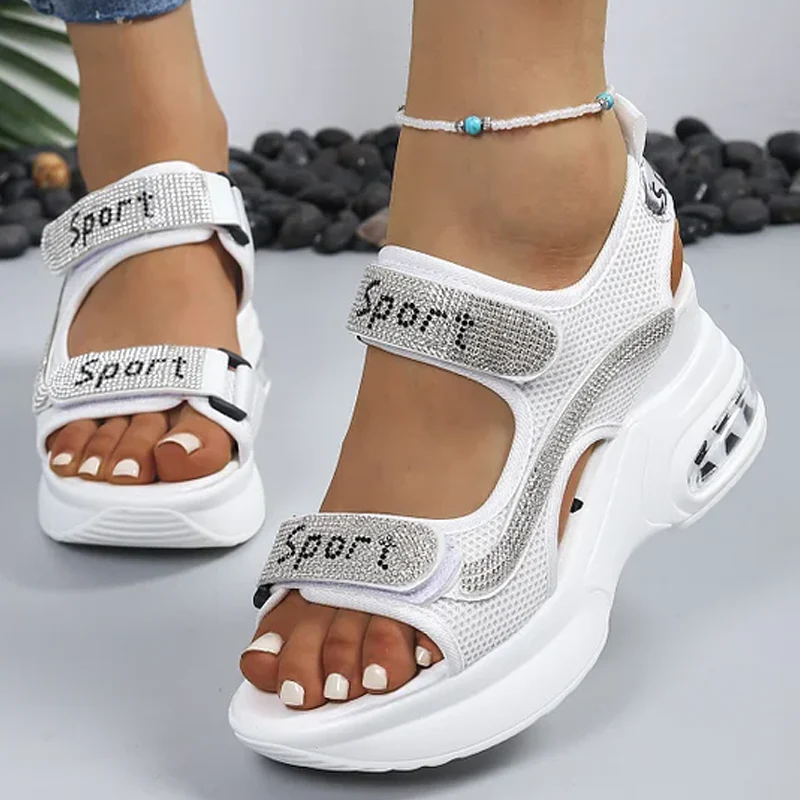 Lidia - Sandalias de confort ergonómico con cuña y detalles brillantes