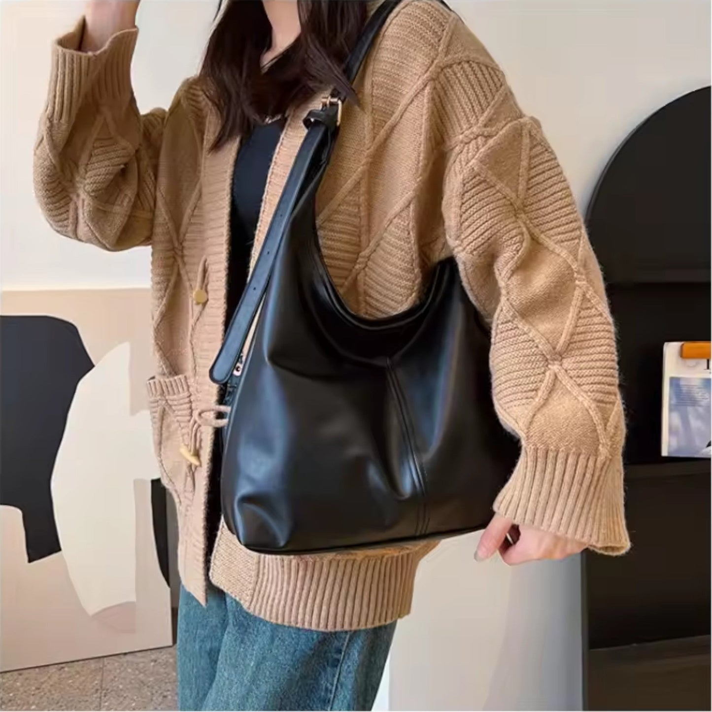 Naely - Bolso Tote Grande de Mujer suave minimalista - CARMEN VELVET