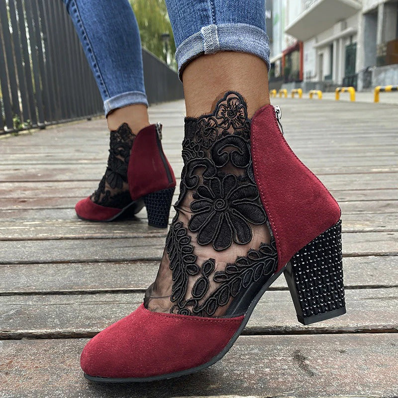 Bruna - Tacones altos de encaje