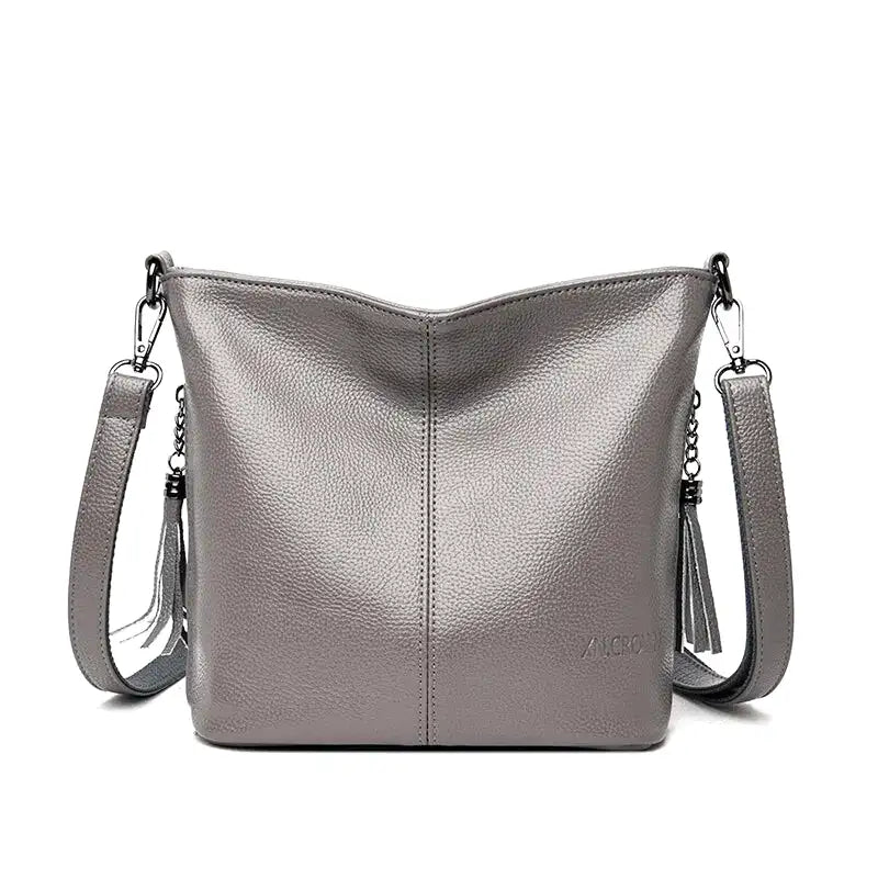 IVETTE - Bolso Bandolera en cuero estructurado - Gris - CARMEN VELVET
