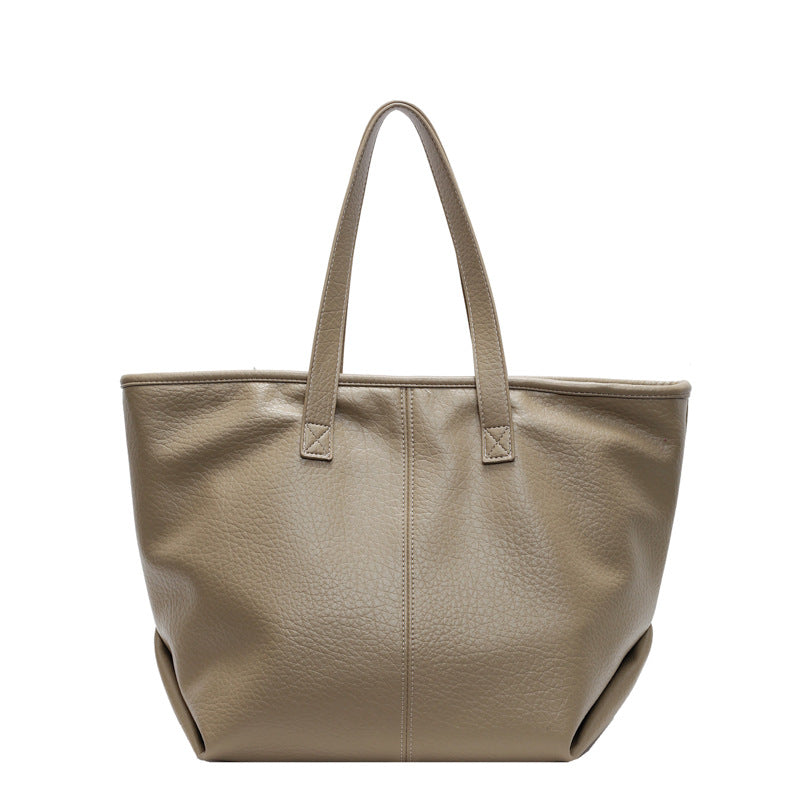 NALA - Bolso Tote Grande de tendencia en cuero - Caqui - CARMEN VELVET