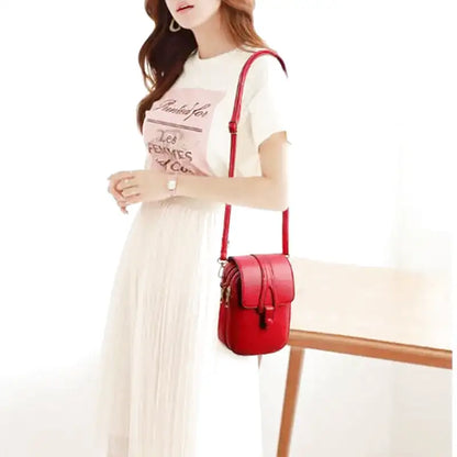 PILAR - Bolso estilo clutch bandolera - CARMEN VELVET
