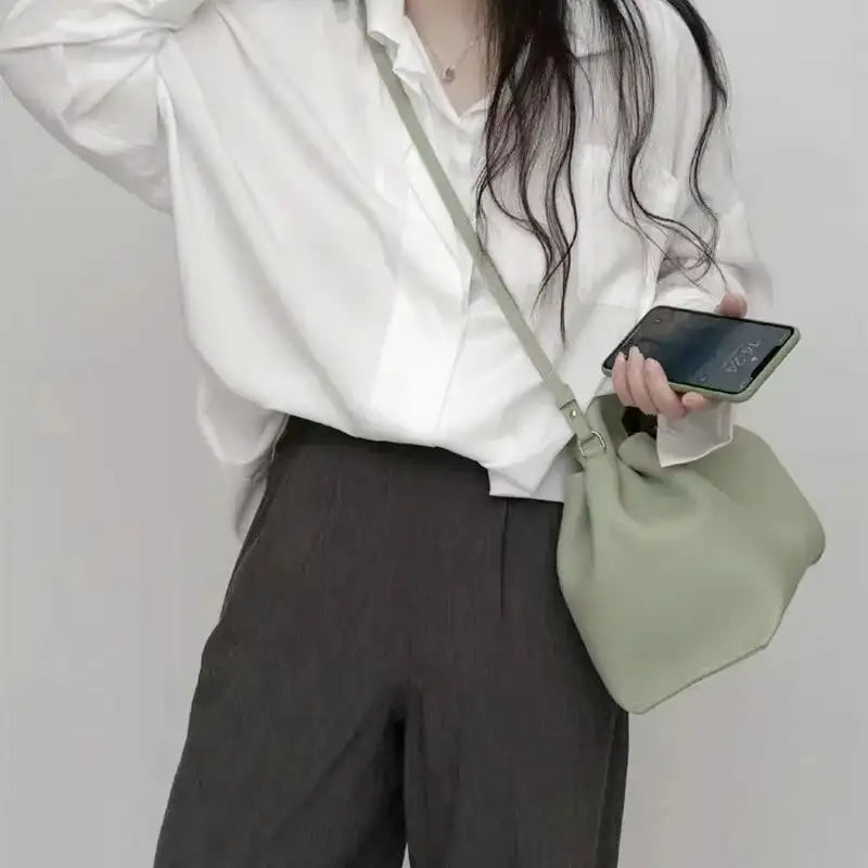 Rosa - Bolso Bandolera en cuero suave - CARMEN VELVET