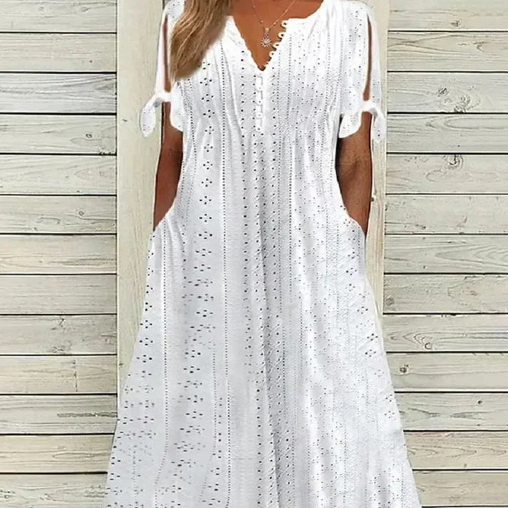 Bianca - Vestido midi calado con escote de pico