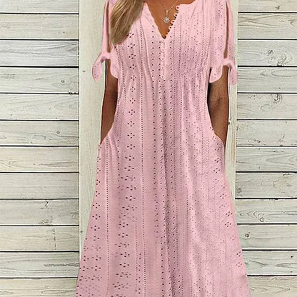 Bianca - Vestido midi calado con escote de pico