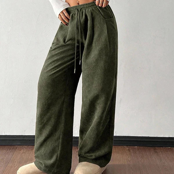 Estela - Pantalones de pana de corte relajado y desenfadados
