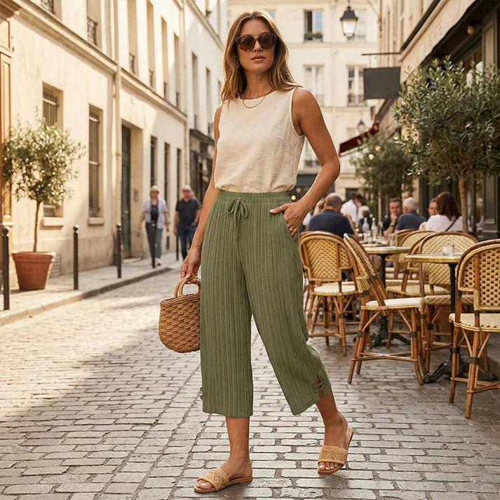 Yara - Pantalón capri acanalado de pernera amplia