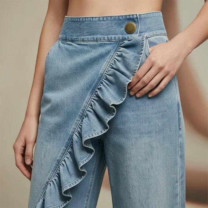 Rebeca - Pantalones denims asimétricos con volante y pernera amplia