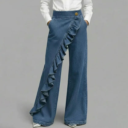 Rebeca - Pantalones denims asimétricos con volante y pernera amplia