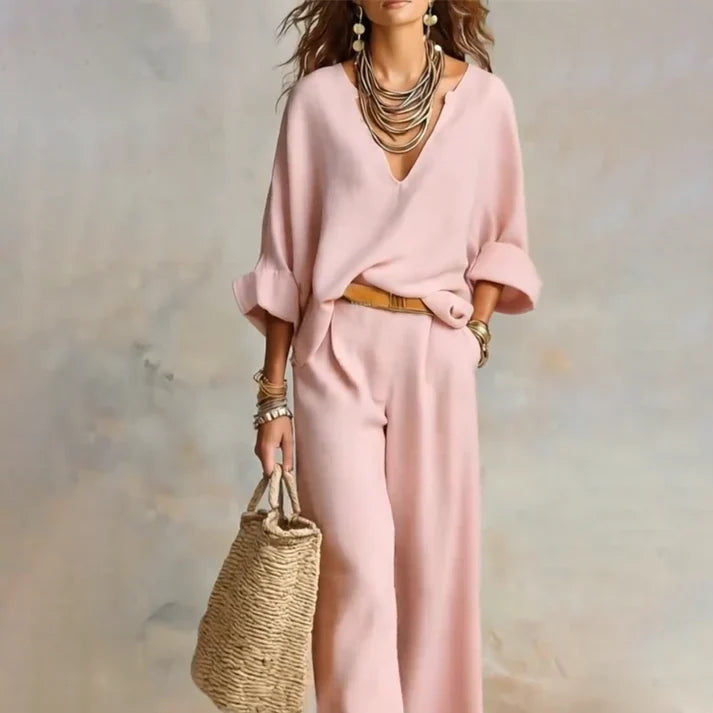 Alicia - Conjunto con top de escote de pico y pantalón amplio