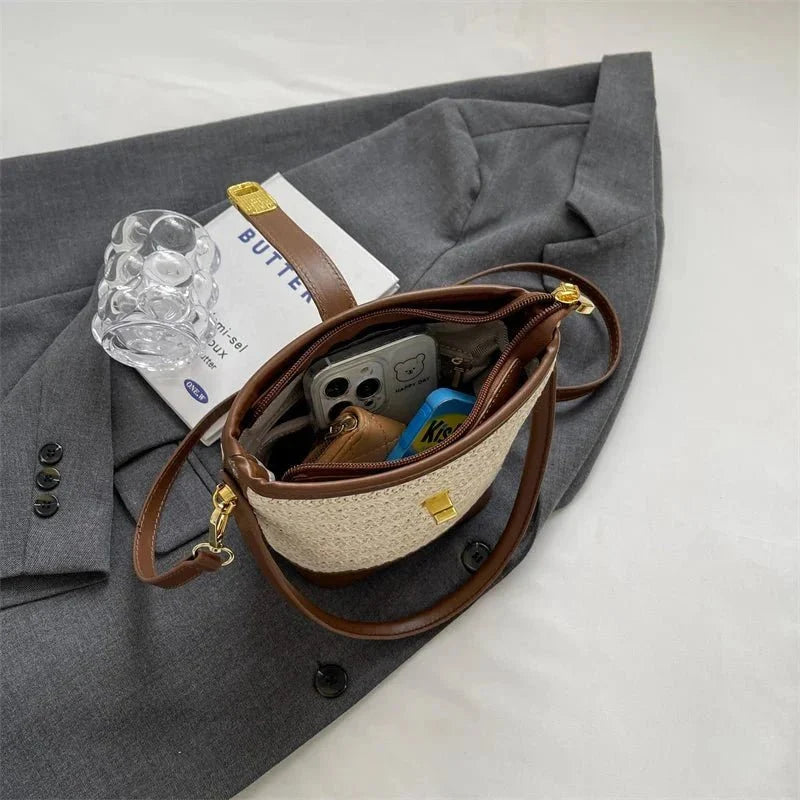 Cloe - Sac à bandoulière tissé compact — image 5