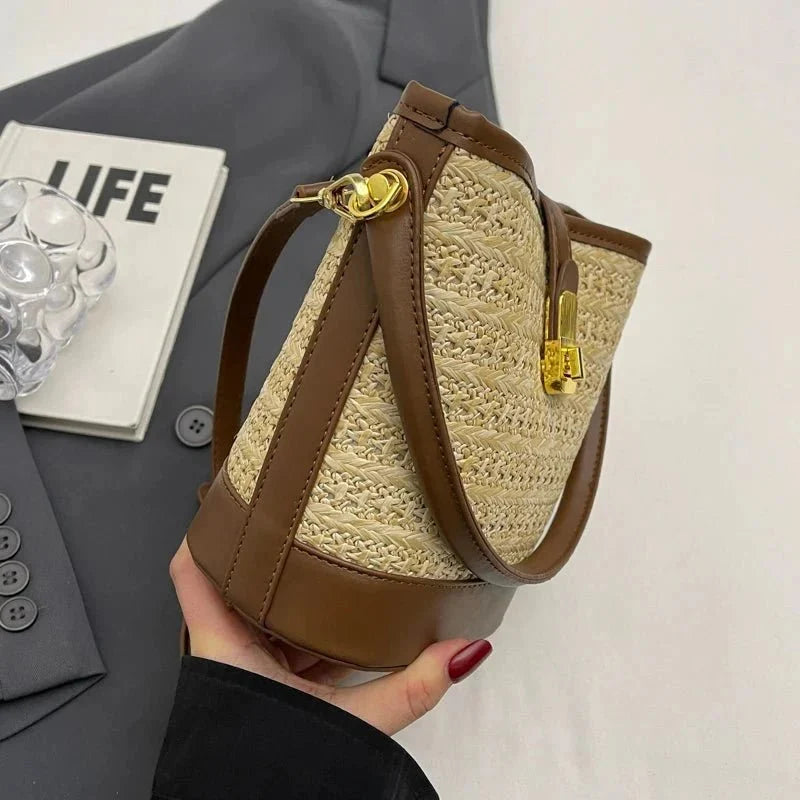 Cloe - Sac à bandoulière tissé compact — image 4