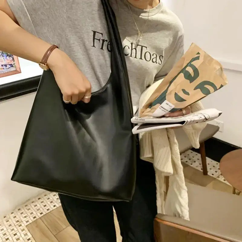 TERESA - Bolso para el Día a Día tote en cuero suave - CARMEN VELVET